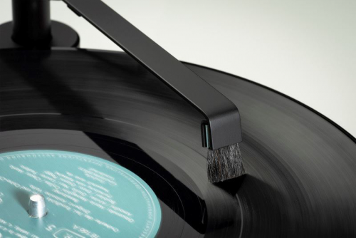 Pro-Ject Sweep It E Black