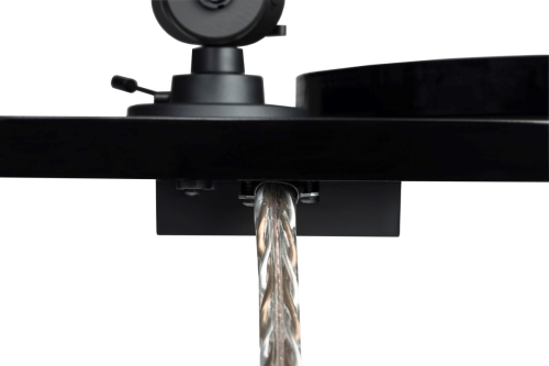 Pro-Ject E1 + AT3600L - High Gloss Black