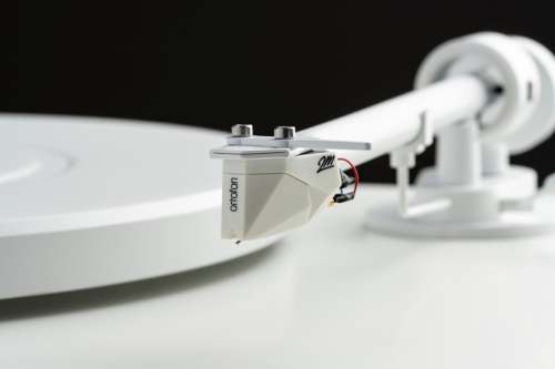 Pro-Ject T1 WHITE EDITION + 2M White