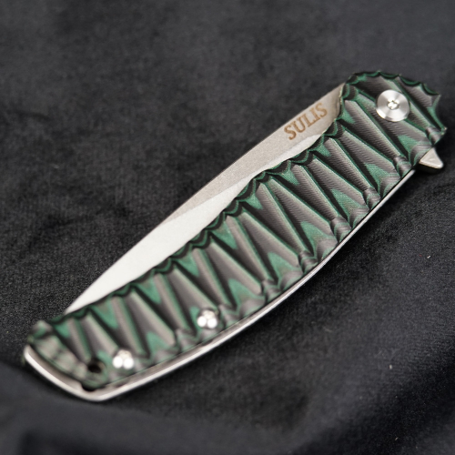 zavírací nůž Radim Dachs SULIS Green M390 Powder Steel