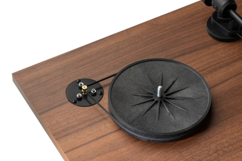 Pro-Ject E1 + AT3600L - Walnut