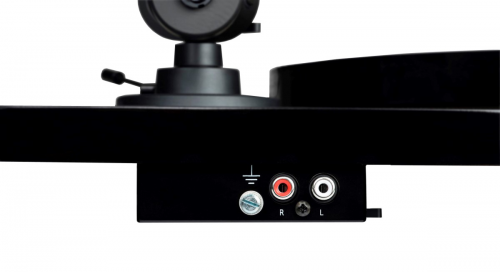 Pro-Ject E1 PHONO Black + OM5e