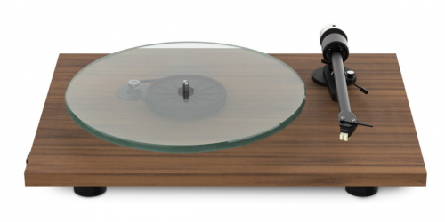 Pro-Ject T2W + Sumiko Rainier